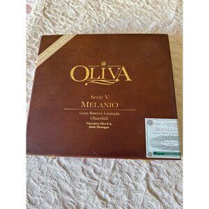 Oliva Serie V Melanio Cigar Box With Hinged Lid & Clasps Empty Nicaragua